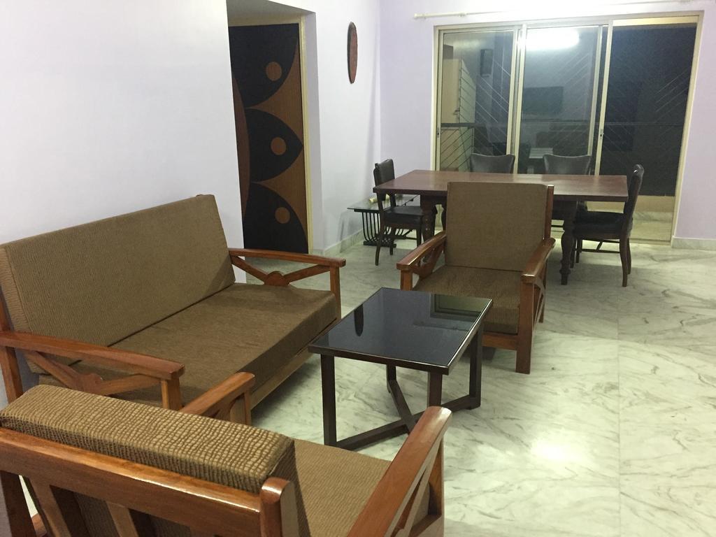 Nalanda Tulip Apartamento Calcutá Exterior foto